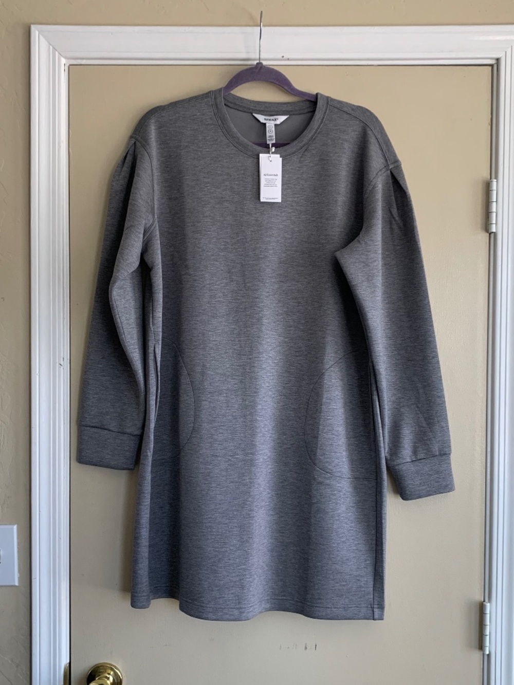 Spanx Air Essentials Crewneck Dress Heather Gray Luxurious Comfort Sporty Sz.L